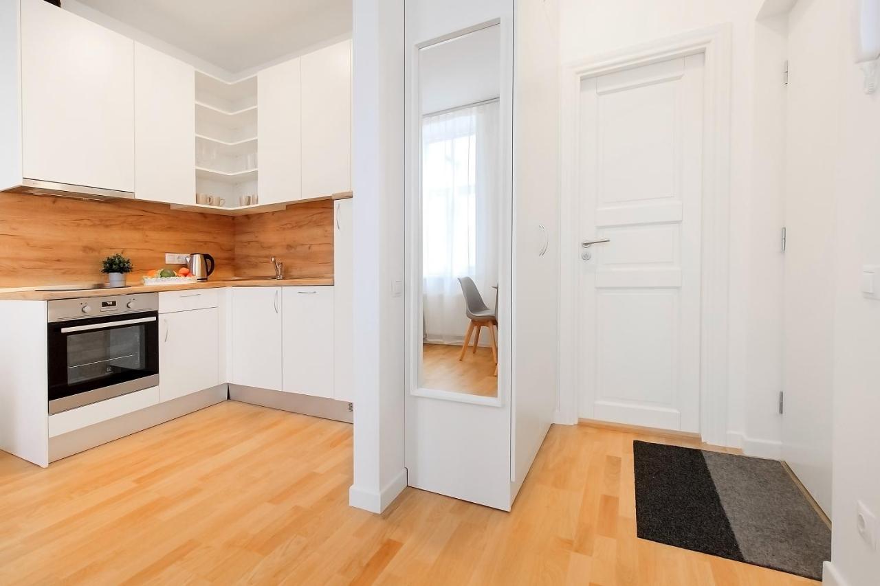 Residential Barona Apartments In Riga Centre Ngoại thất bức ảnh