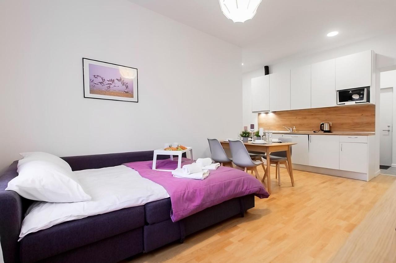 Residential Barona Apartments In Riga Centre Ngoại thất bức ảnh